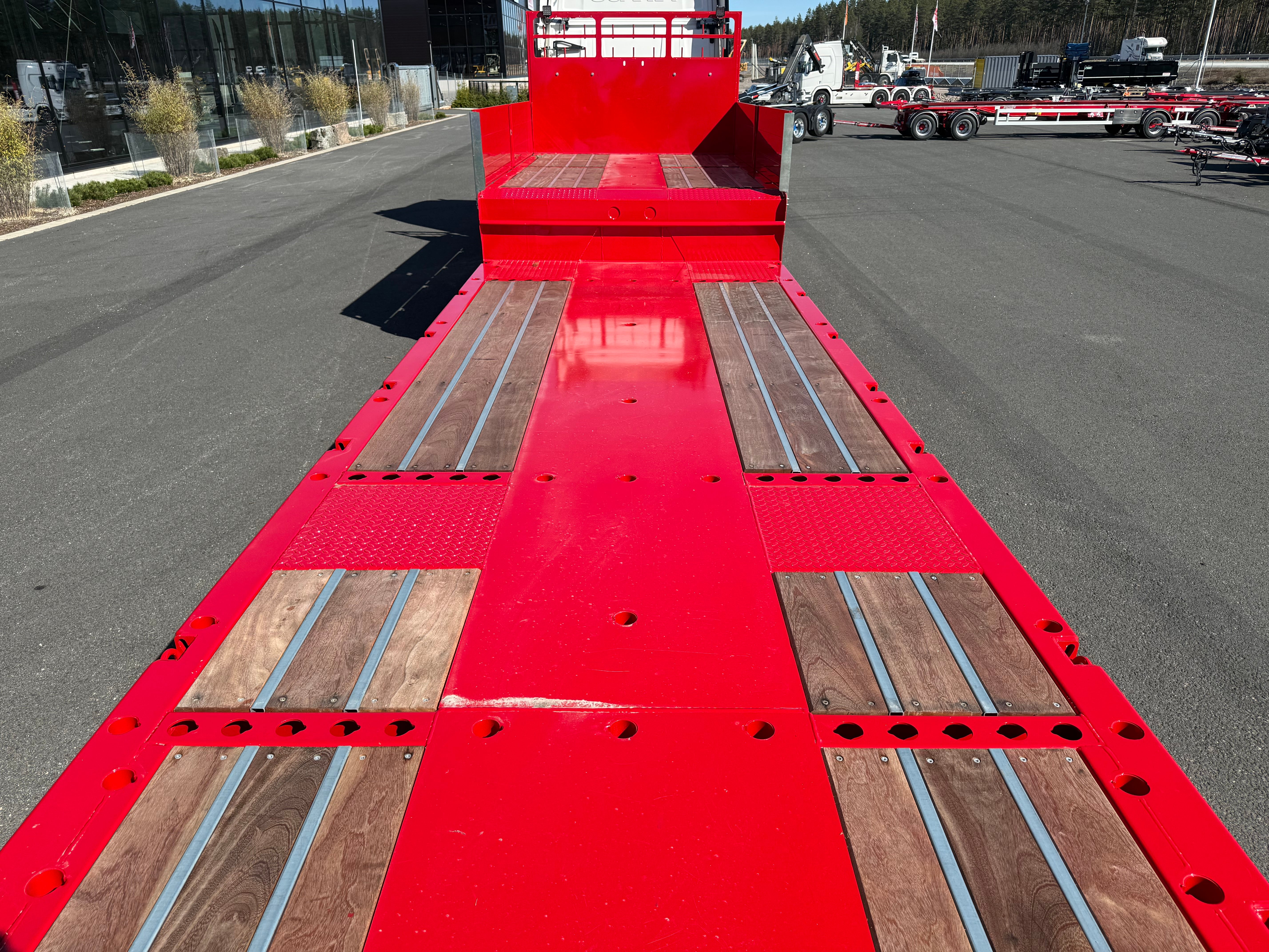 Langendorf 4 axlad 18,4m jumbotrailer med VSE styrning