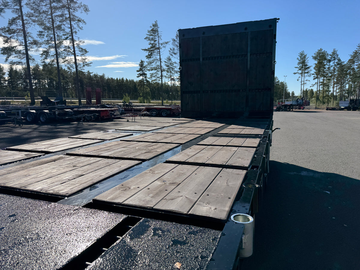 4 axlad 38 tons kombivagn med dubbelramp