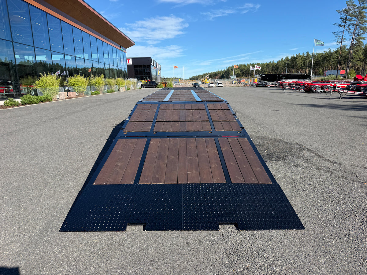 4 axlad 38 tons kombivagn med dubbelramp