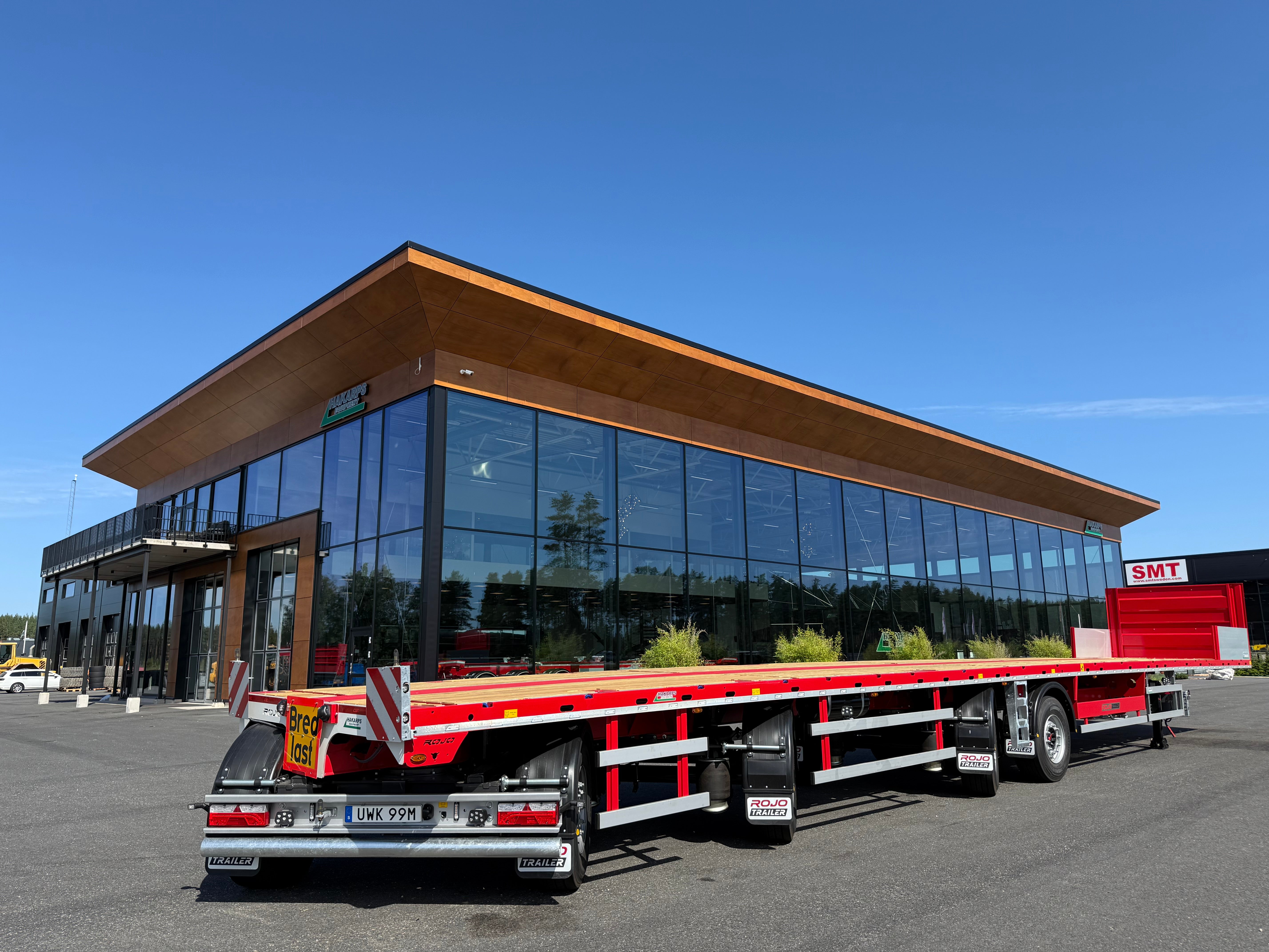 Hakarps - ROJO 4 axlad 18,5m rak trailer, styrning axl 2,3,4