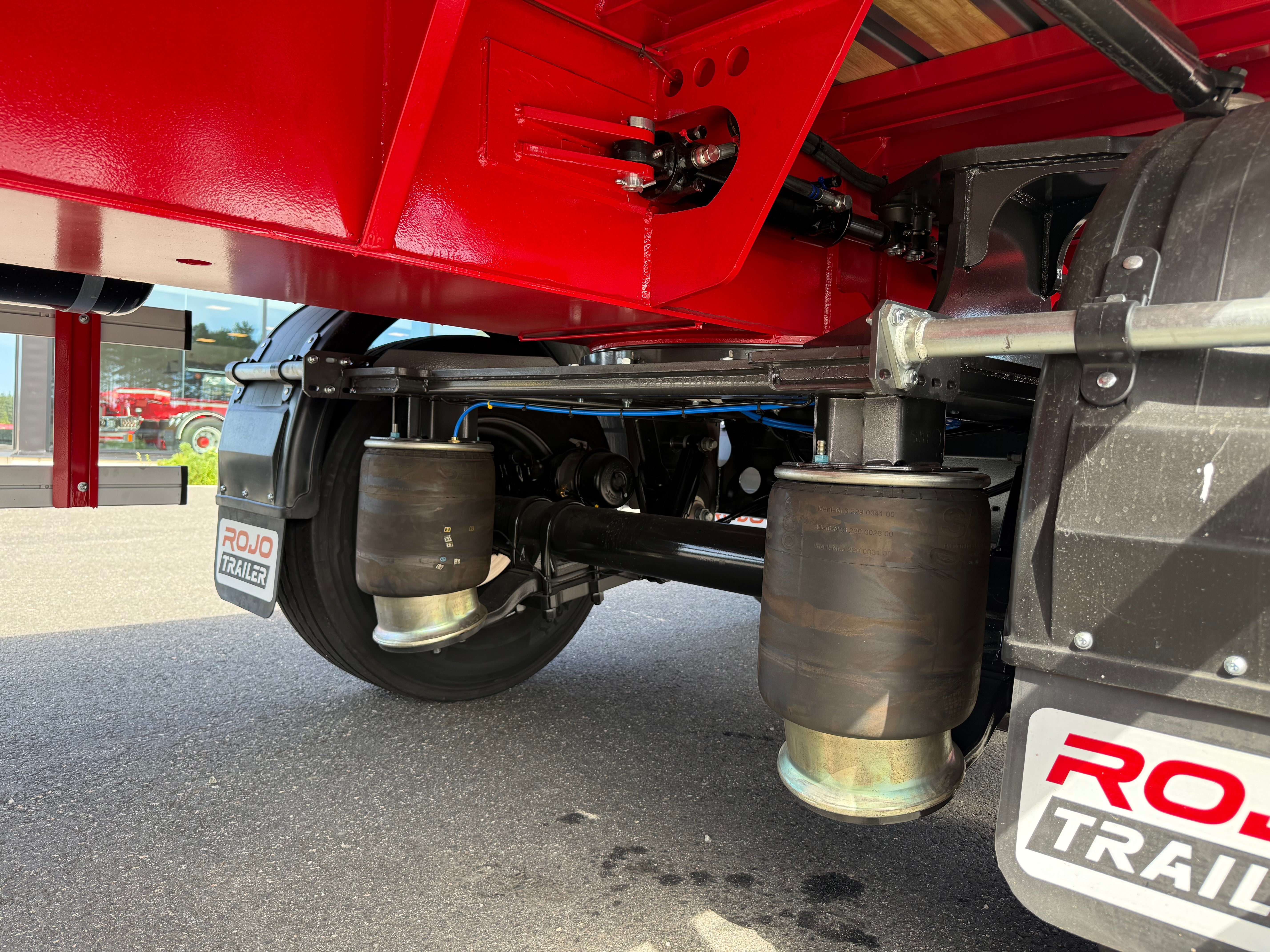 Hakarps - ROJO 4 axlad 18,5m rak trailer, styrning axl 2,3,4