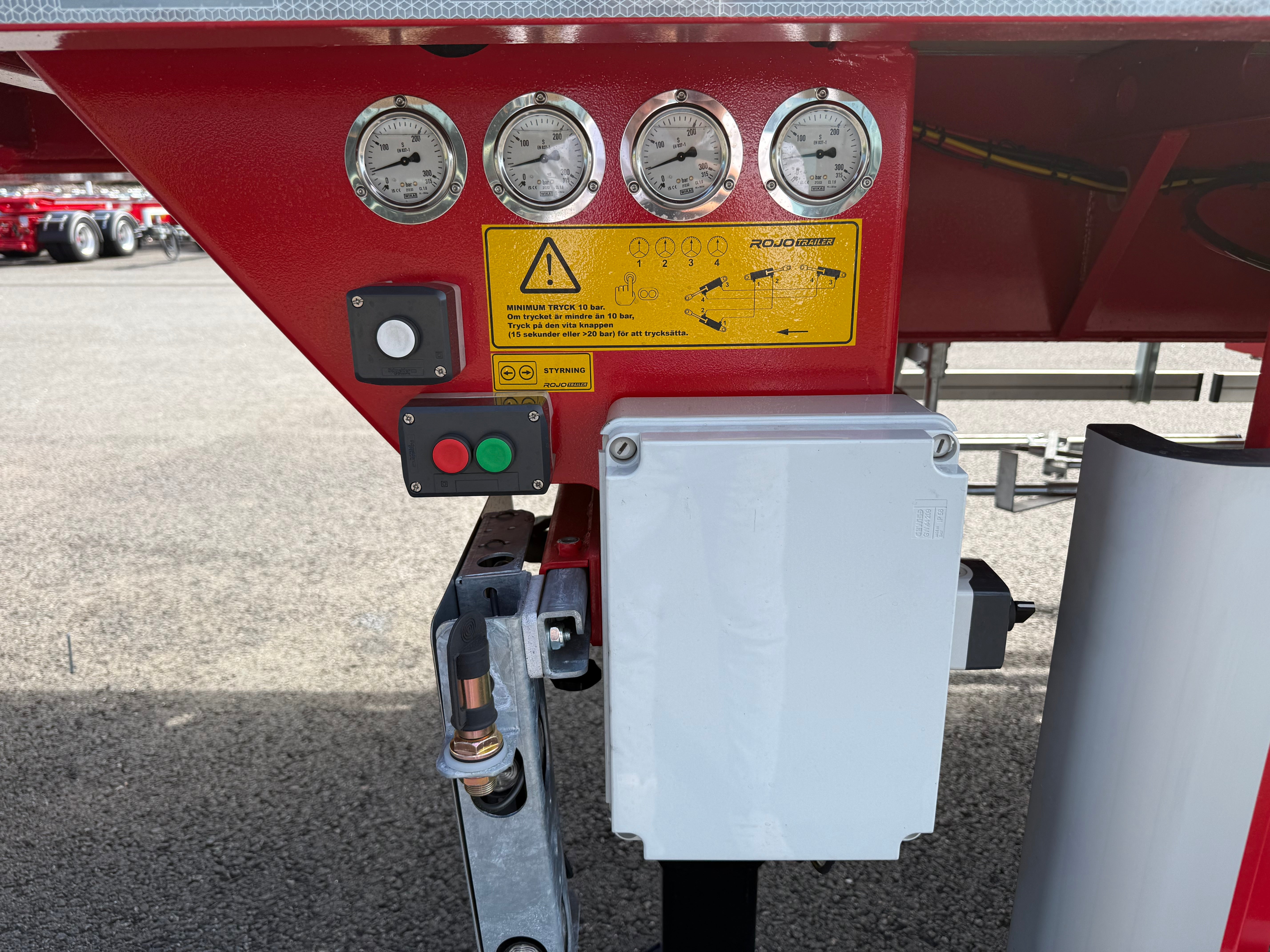 Hakarps - ROJO 4 axlad 18,5m rak trailer, styrning axl 2,3,4