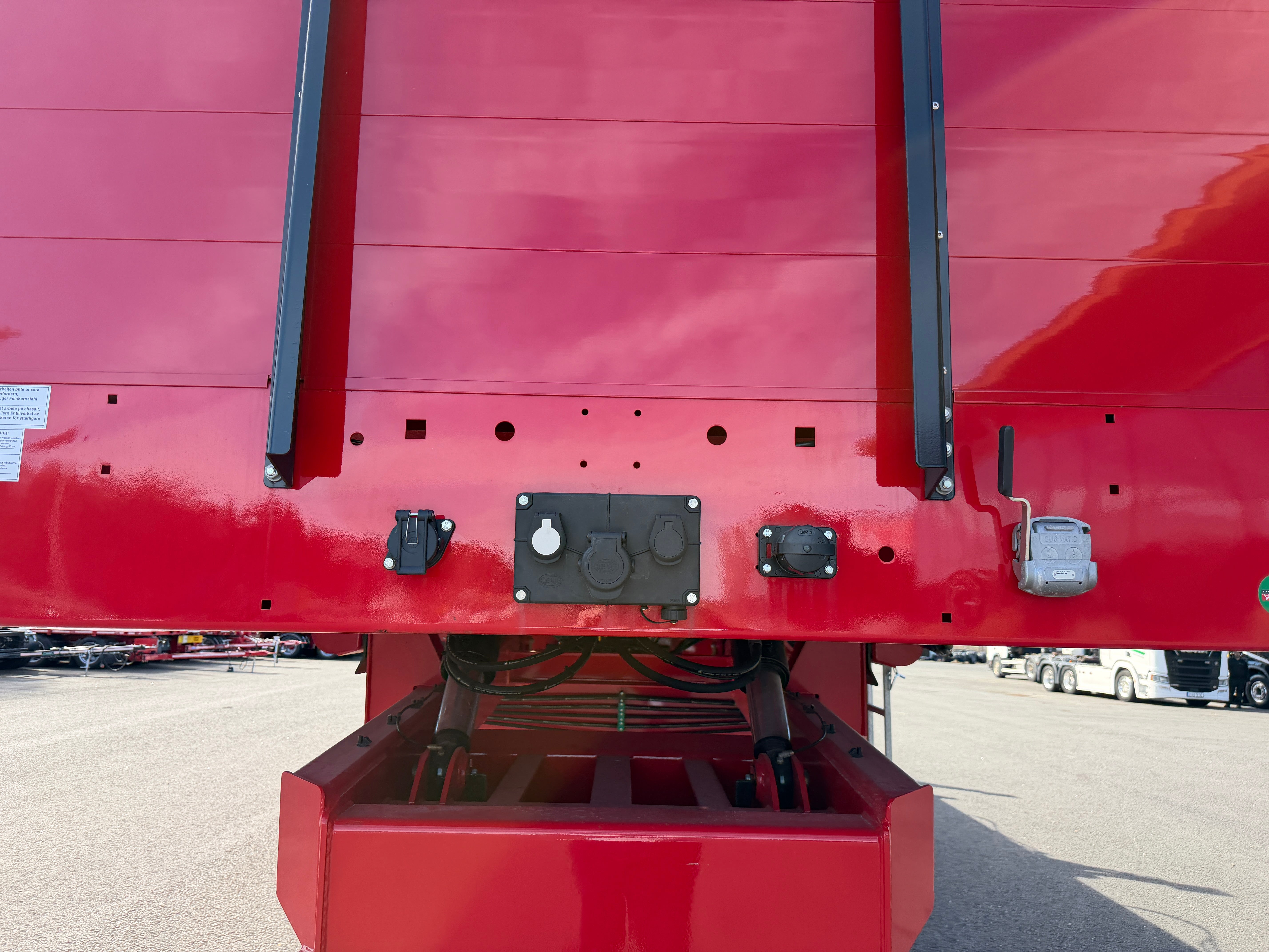 Langendorf 3 axlad bygeltrailer