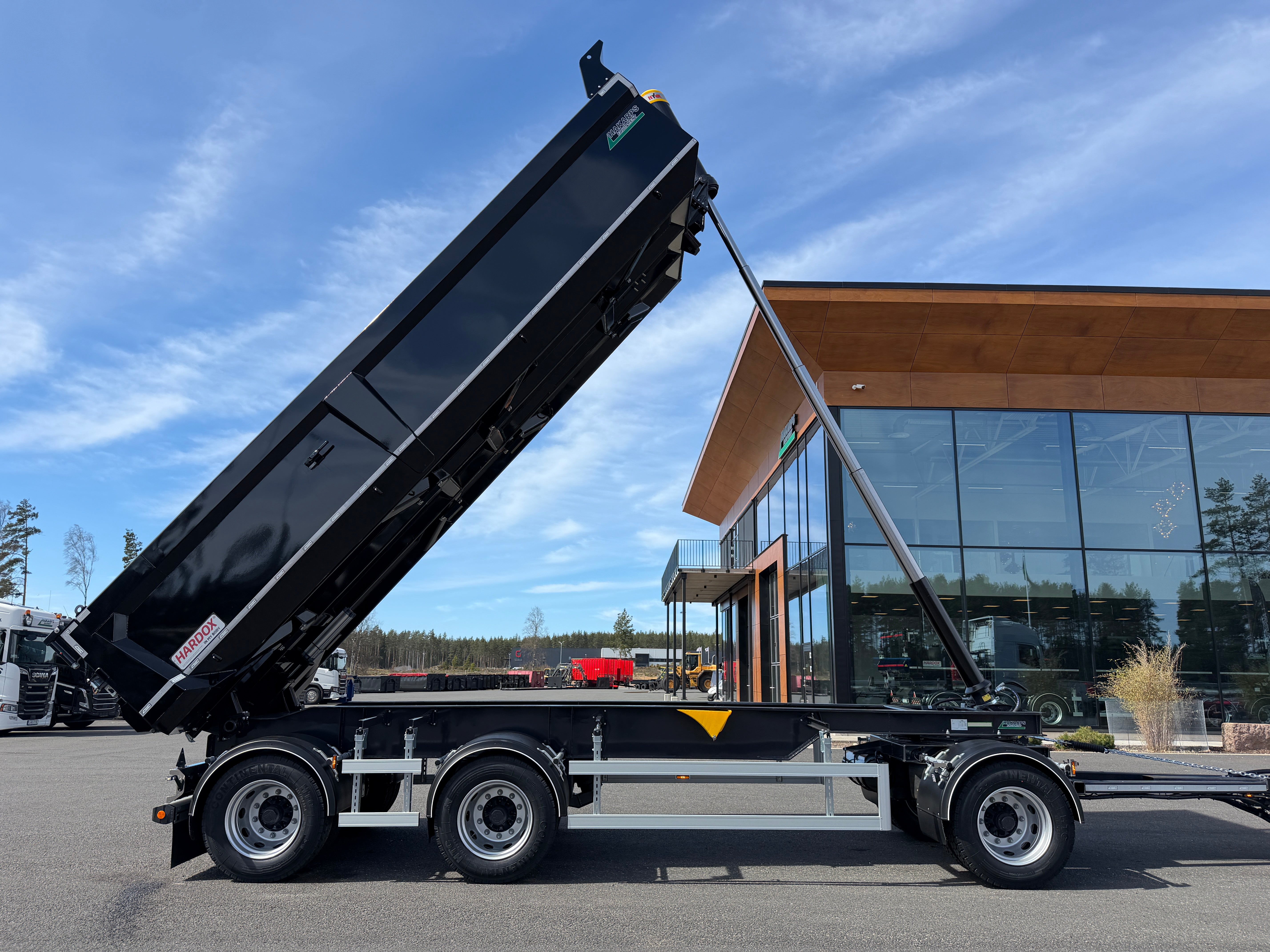 30 tons dumpervagn med skjutbar dragstång