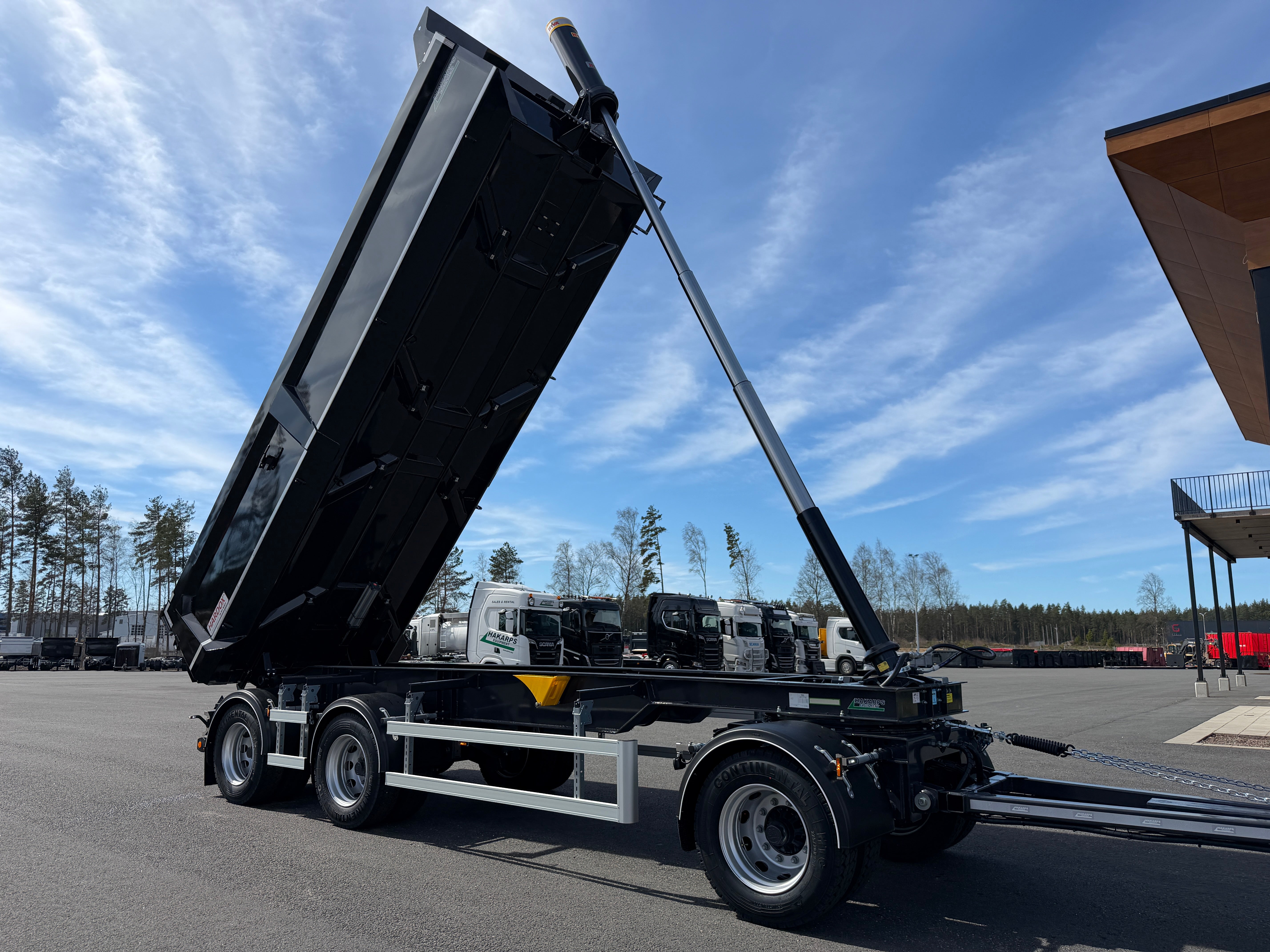 30 tons dumpervagn med skjutbar dragstång