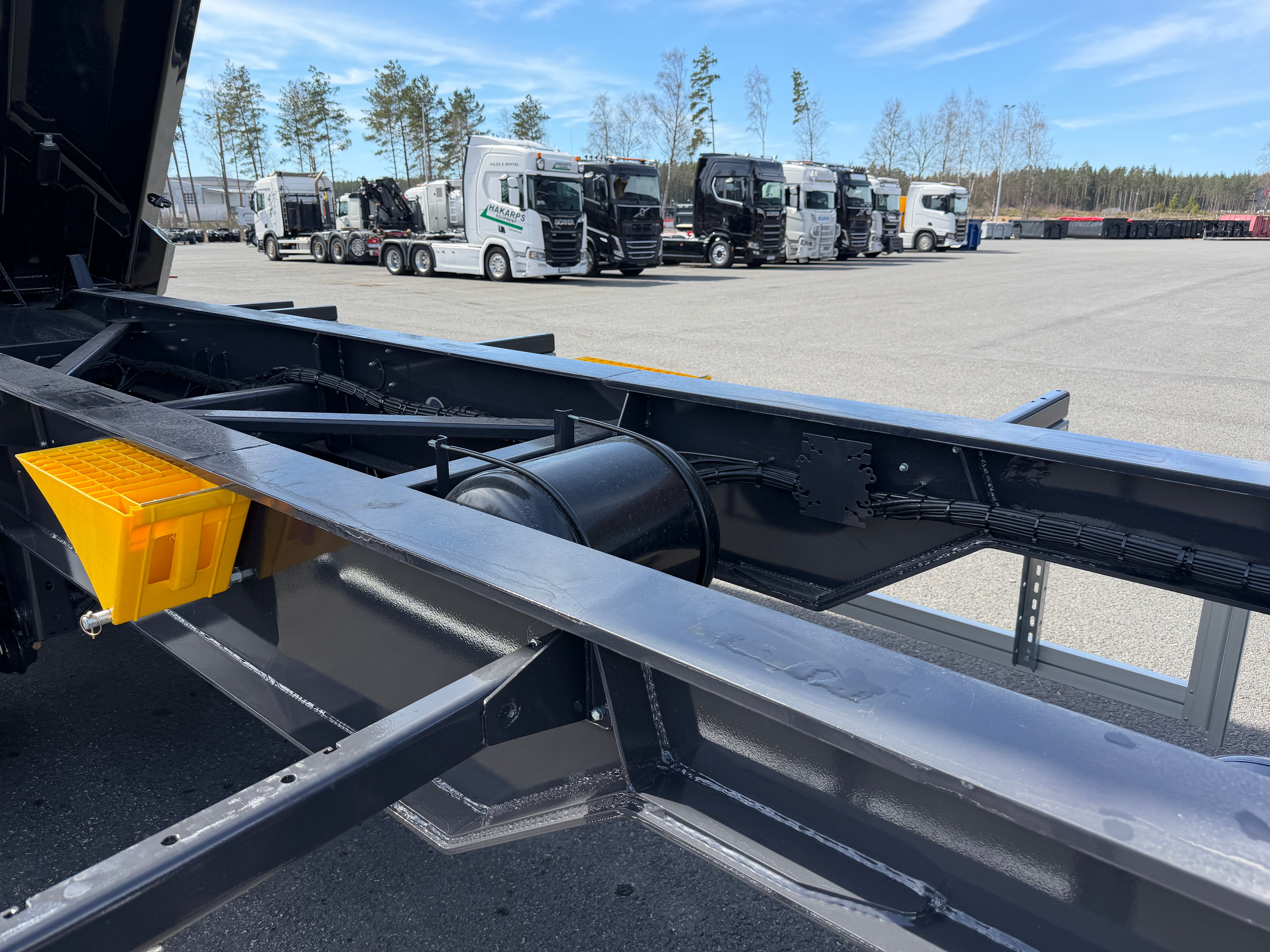 30 tons dumpervagn med skjutbar dragstång