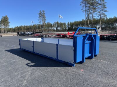 Lastväxlarflak med alulämmar grusförstärkt tridem snett framifrån.