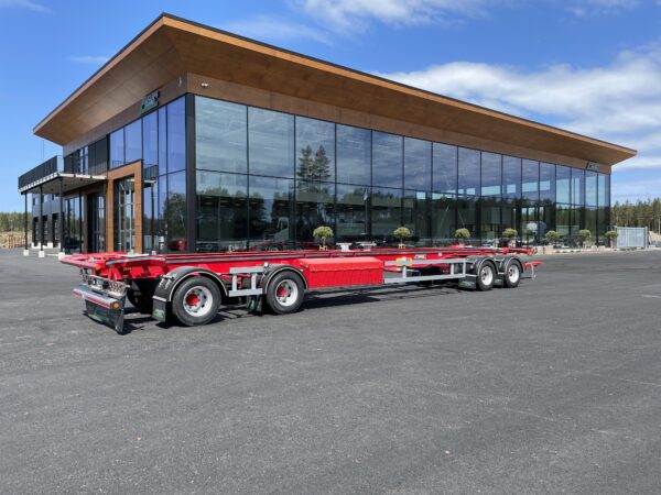 4 axlad 38 tons lastväxlarvagn med glider